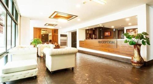 B2 Bangkok - Srinakarin Hotel Exterior photo